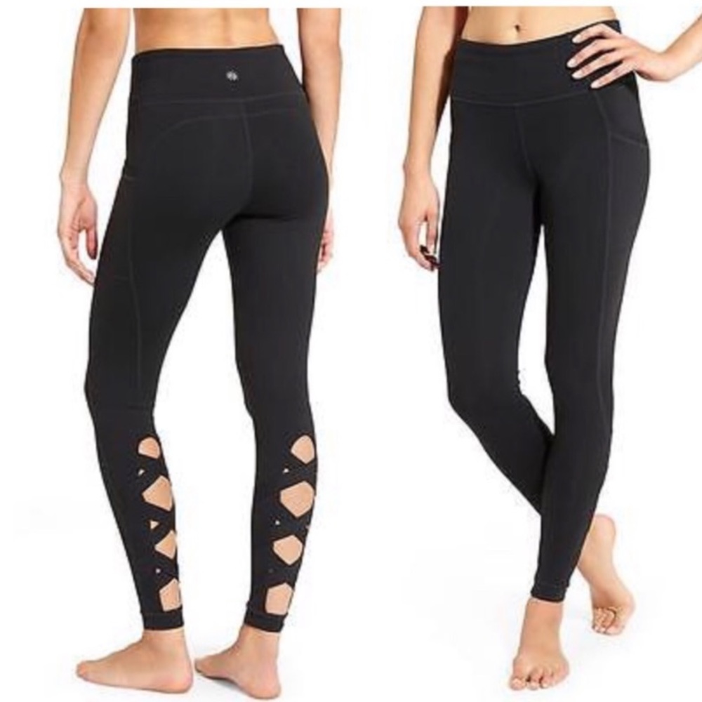 Athleta leggings. Crisscross cut out. XXS